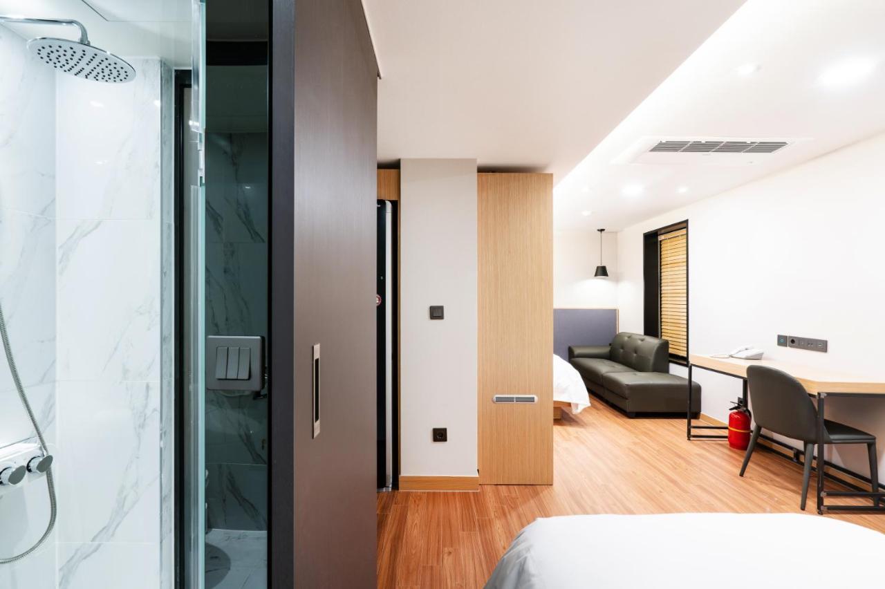 Lala Vianco Business Hotel Busan Dış mekan fotoğraf